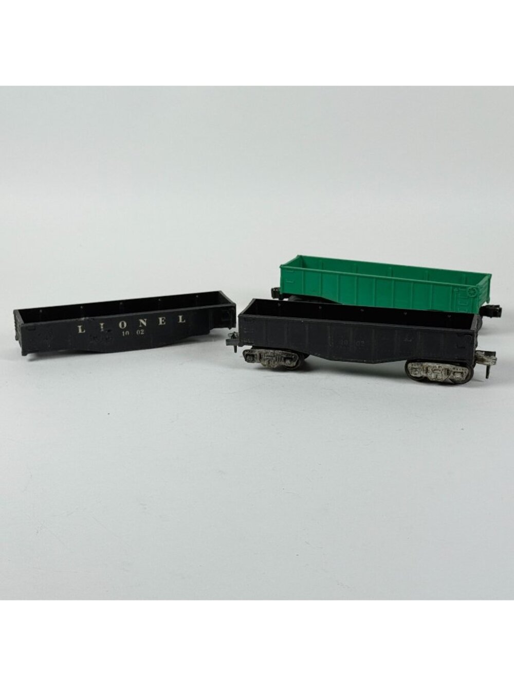 Vintage  Lot Of 3 Lionel O Gauge 1002 Gondola Train Cars Black & Green